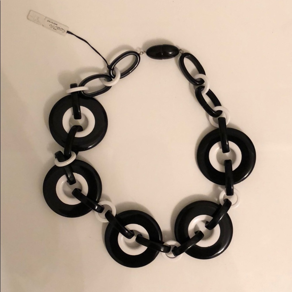 Black and white circle necklace